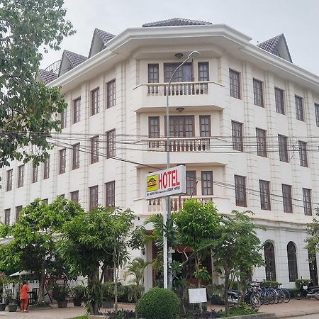 Sun Inns Hotel Сиемрип Экстерьер фото